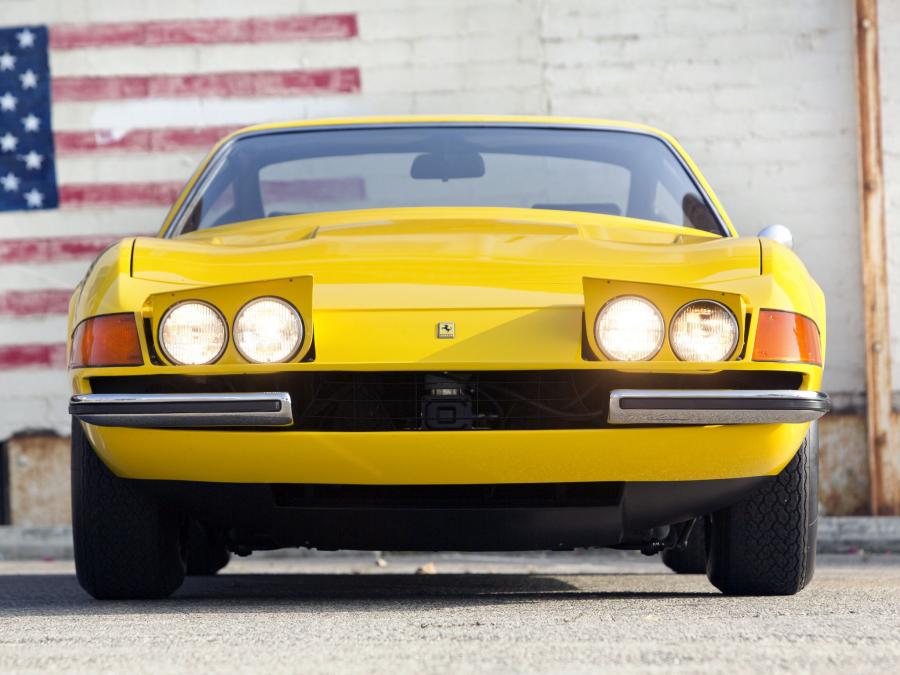  Ferrari 365 GTB/4 Daytona 1971 года  (фото 41 из 52)